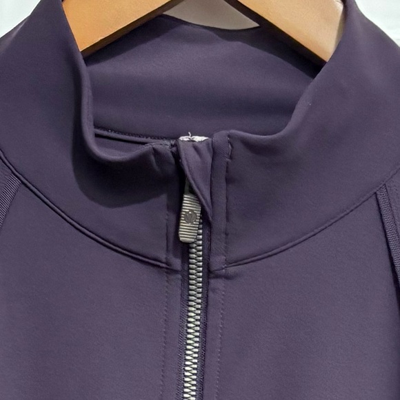 Lululemon Sleek Essentials Jacket boysenberry 12 - Picture 6 of 8